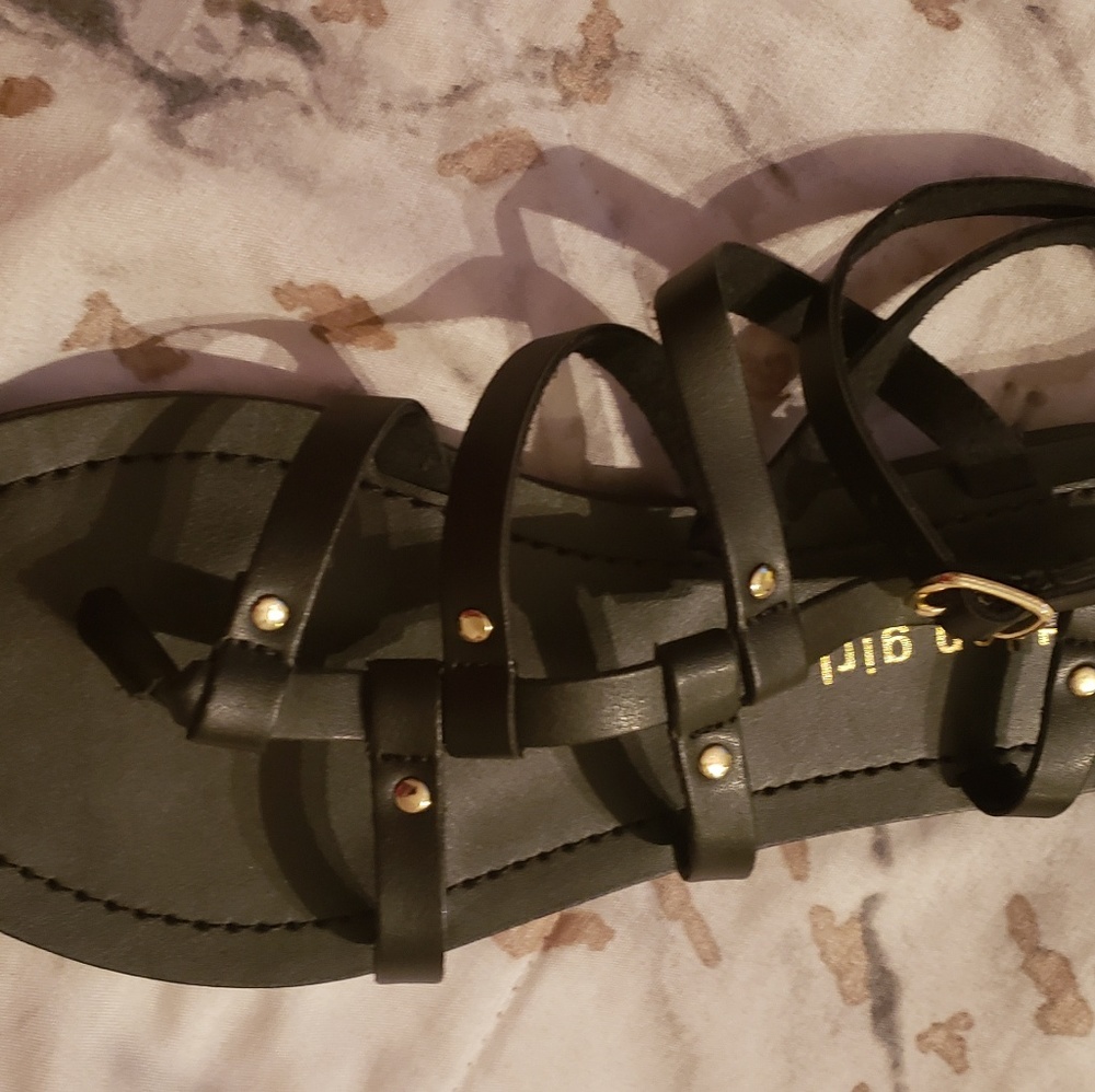 ๐๐๐Sandals๐๐๐ - Picture 3 of 5